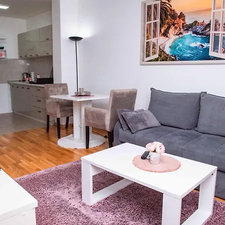 Apartment Royal 2